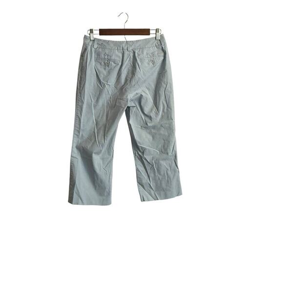 Ann Taylor Light Blue Stretch Cotton Cropped Pants | Size 6 - Picture 2 of 8